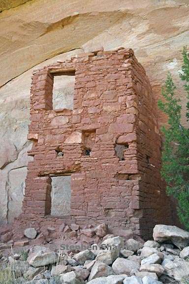 canyon of ancients two story house 1 graphic